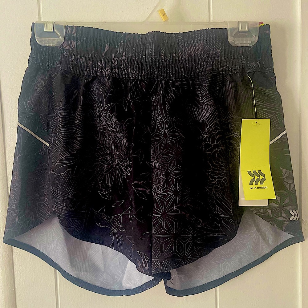 ALL IN MOTION WOMEN'S MID-RISE RUN SHORTS